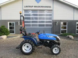 Solis S26 6+2 Gearmaskine med Servostyring og brede traktorhjul