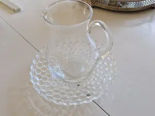 Glas kande med fad
