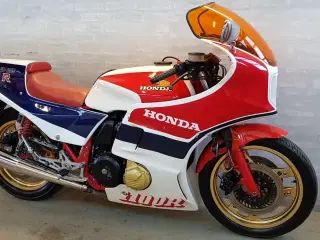 Honda CB 1100 R 