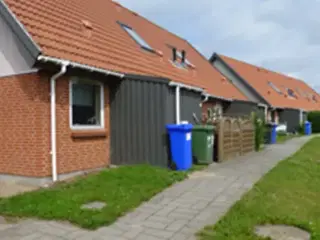 Godt Rækkehus i godt område 4 sove rum , 2 toilet, køk, stue alrum