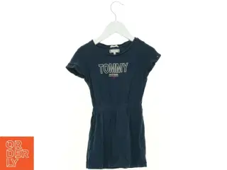 Kjole fra Tommy Hilfiger (str. 98 cm)
