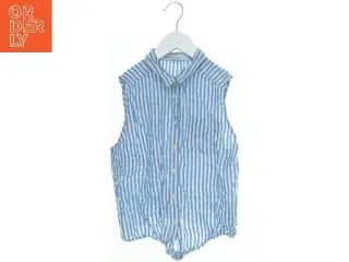 Ærmeløs skjorte med vertikale striber fra H&M (str. 170)