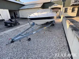 Speedbåd med trailer Maxum 2000 SC