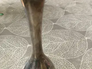 Vase i plet sølv