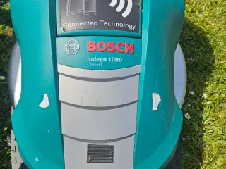 Robotplæneklipper til haven