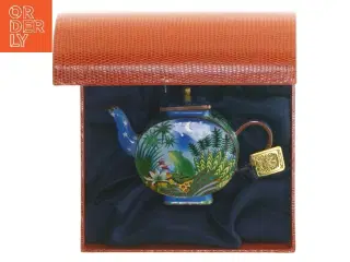 Teapot af Charlotte di Vita (str. 12x8,5 cm)