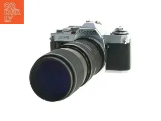 Canon AV-1 kamera med Vivitar objektiv fra Canon (str. 20 cm)