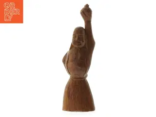 Træskulptur med scepter (str. 20 cm)