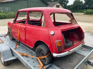 Morris Mascot Mini