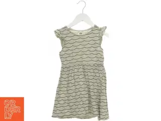 Kjole fra H&M (str. 116 cm)