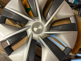 Tesla Gemini hjulkapsler
