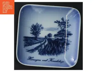 Royal Copenhagen askebæger fra Royal Copenhagen (str. 8,5x8,5 cm)