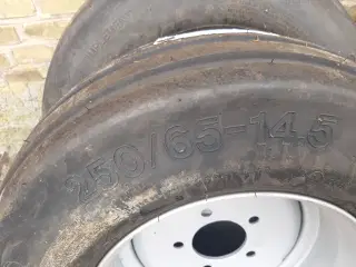 4 stk dæk og fælge