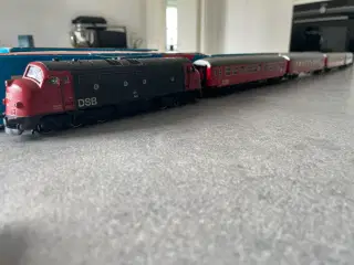 Märklin 3067 DSB rød/sort litra 1147
