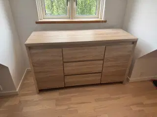 Skænk fra JYSK