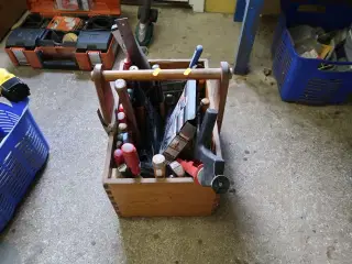 Værktøjskasse med div. Værktøj