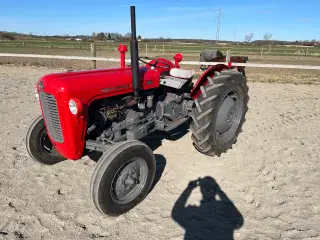 Traktor mf 35 3 cyl diesel 