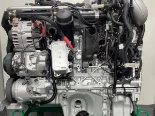 BMW motor N57D30C M550d 381 HK - HELT - Nominel !