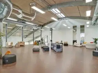 10 - 150m2 showroom/Kontor til leje på Langdyssen, Århus N