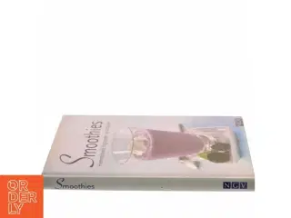 Smoothies : hjemmelavede frugtpuréer og saftshakes (Bog)