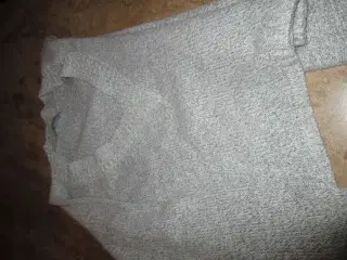 grå meleret strik bluse