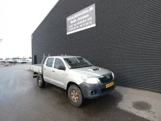 Toyota HiLux Dobb.Kab. 2,5 D-4D T2 a/c 4x4 144HK Pick-Up