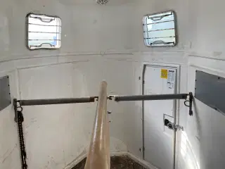 Böchmann hestetrailer i glasfiber 