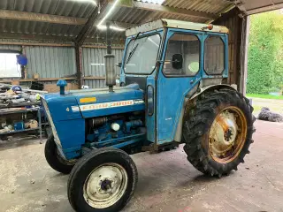 Førerhus til Ford 3000