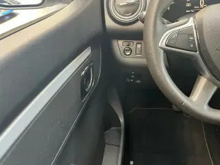 Dacia Spring  Essential