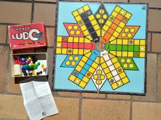 Gammelt Retro 6 Mands Ludo Brætspil