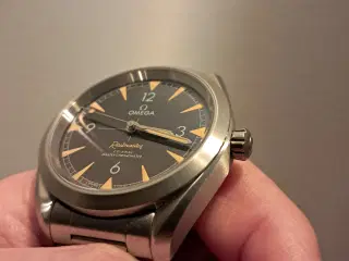 Omega Railmaster 41mm