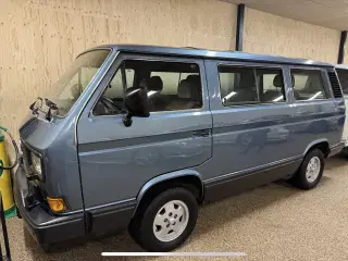 Unik Carat 2,1 Caravelle 