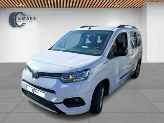 Toyota ProAce City Verso 50 Medium Family