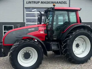 Valtra T171 Frontlift og fuld affjedring