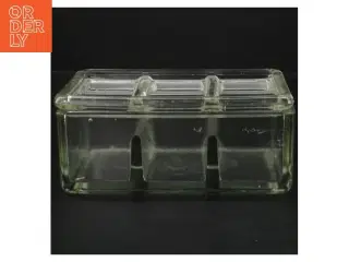 Glasbeholder med låg (str. 17x10,5 cm)