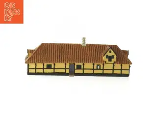 Miniature af bindingsværkshus fra Trip Trap (str. 16x5x5 cm)