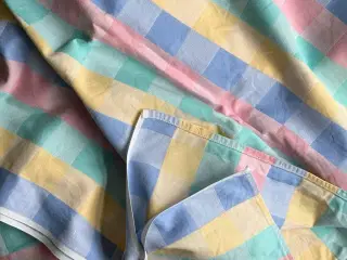 Pastelternet dug, 180 x 130 cm