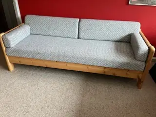 Sovesofa i fyrretræ med dobbelt madras 200x140 cm