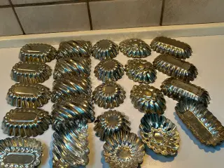 Gl. Linseforme 24 stk. forskellige faconer
