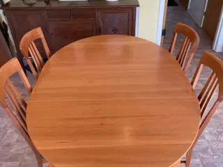 Bord med stole
