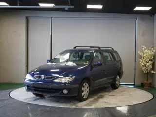 RENAULT MEGANE 1,6 16V ST. CAR – ABSOLUT BORTSALG