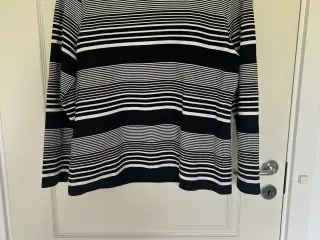 Stribet bluse fra In Front