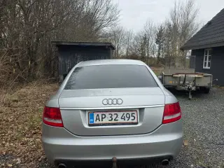 Audi A6 2.4 V6