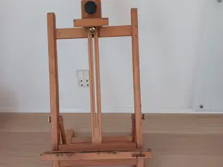 Staffeli i træ