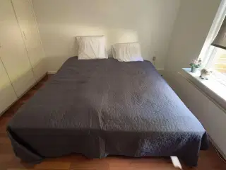 2 senge sælges 