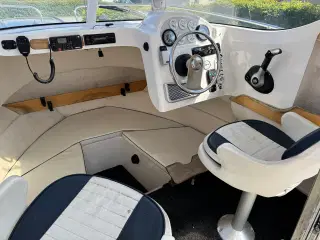 Ørnvik 630 Pilothouse 