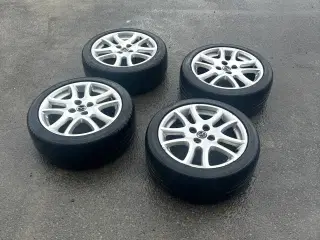 Alufælge med gode dæk Mazda 2