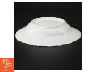 Barne …Antik porcelænstallerken (str. 20 cm)