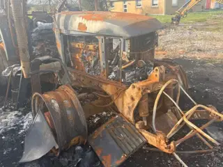 John Deere 6910 BRÆNDT. TLS.