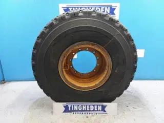 25"   20.5R25